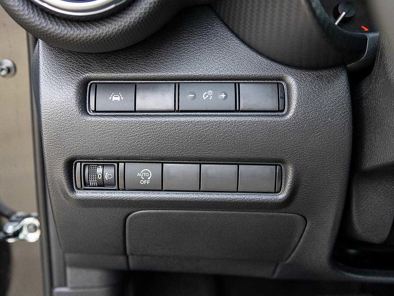 Nissan Juke DIG-T DCT acenta Navi+Komfort+Kamera+LED+SHZ+Klimaaut+Temp+DAB+Bluet